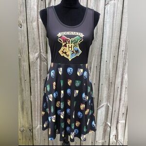 Harry Potter Hogwarts Crest Black Sleeveless Tank Mini Dress Size M